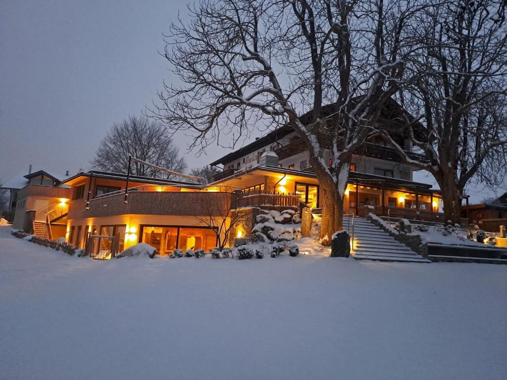 Hotel-Pension Seebad "Seegenuss-Natur-Spa" Sulzberg Kültér fotó